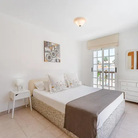 Apartamento Precioso A Cinco Minutos De La Playa. Costa Adeje (Tenerife)